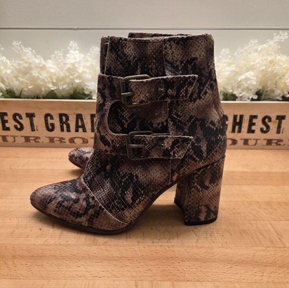 Freebird By Steven Joey Leather Ankle Boots Brown Snake Embossed Womens Sz 9 NEW - Picture 3 of 9